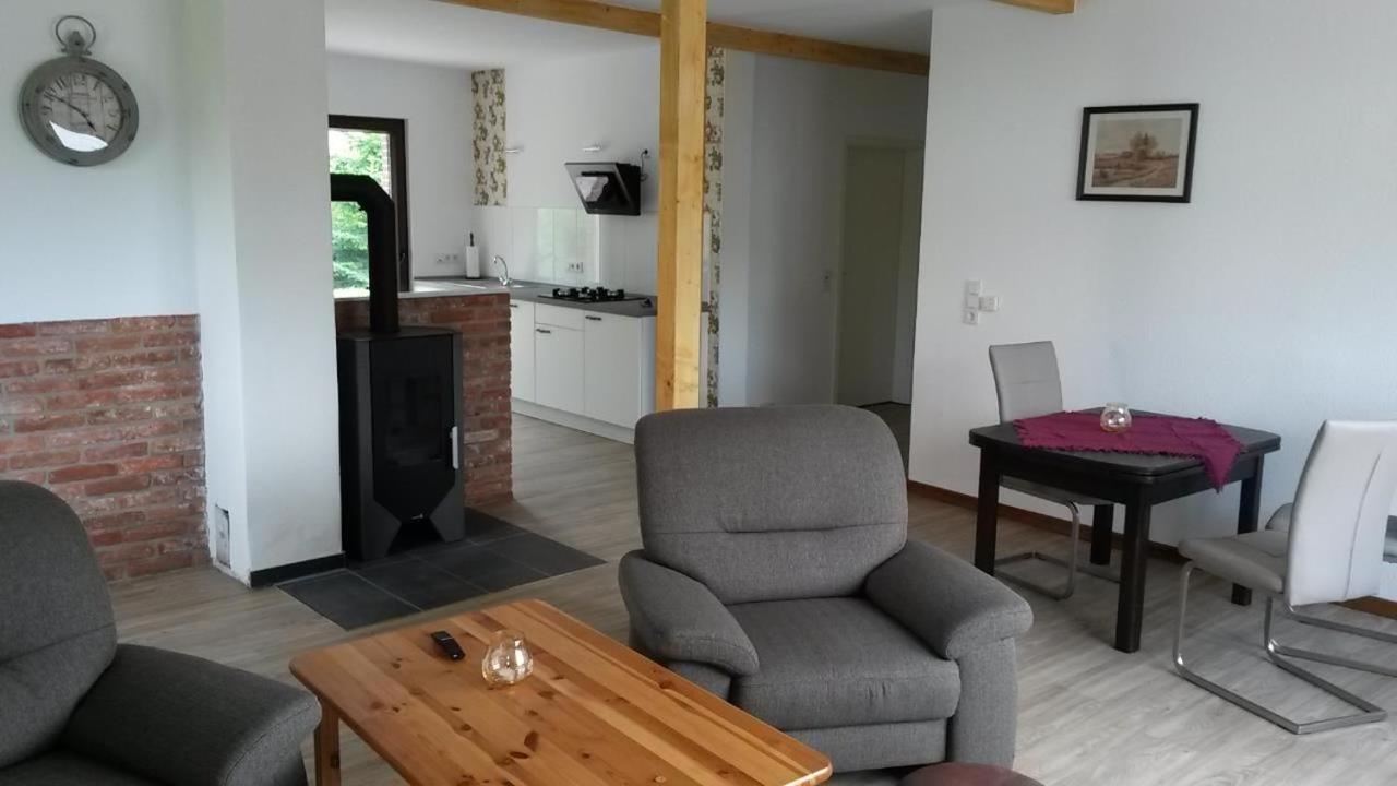Ferienwohnungen Jedebrock Burhave Bagian luar foto
